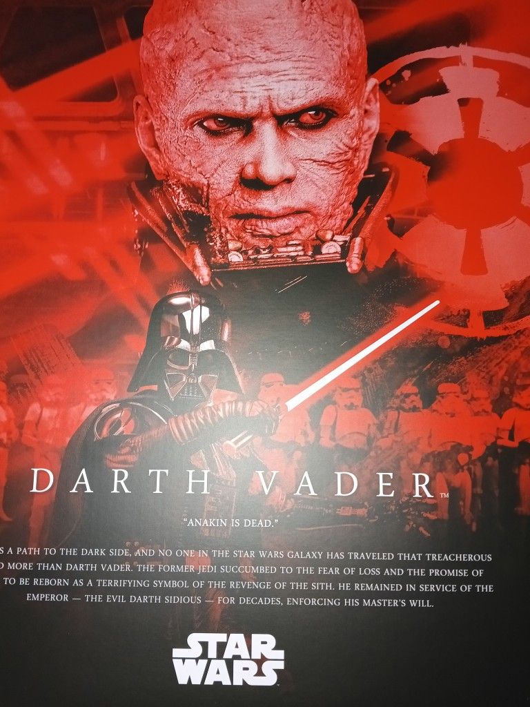 Hot Toys Darth Vader Battle Damaged