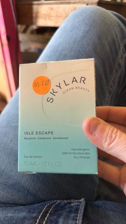 Skylar isle escape perfume
