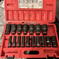 Milwaukee Impact Socket Set