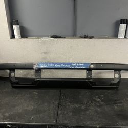 2021-2022-2023-2024-2025 FORD BRONCO FRONT BUMPER w/ PARK DISTANCE CONTROL OEM USED