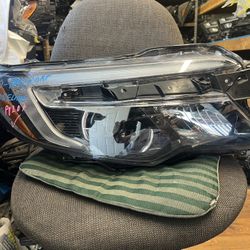 2016-20 Honda Ridgeline Right  Headlight 