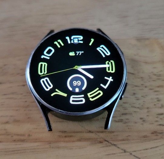 Samsung Galaxy Watch 4, 40mm, Black, LTE, GPS. Bluetooth, SM-R865U (Factory Unlocked Open Line)