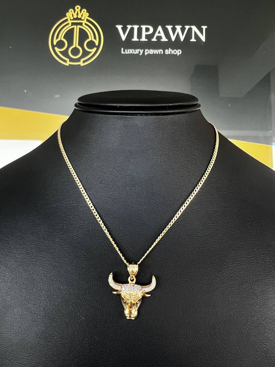 10k Yellow solid Gold buffalo pendant/charm with 20 inch, 10k gold curb chain