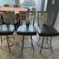 Set Of 3 Counter Height Bar Stools
