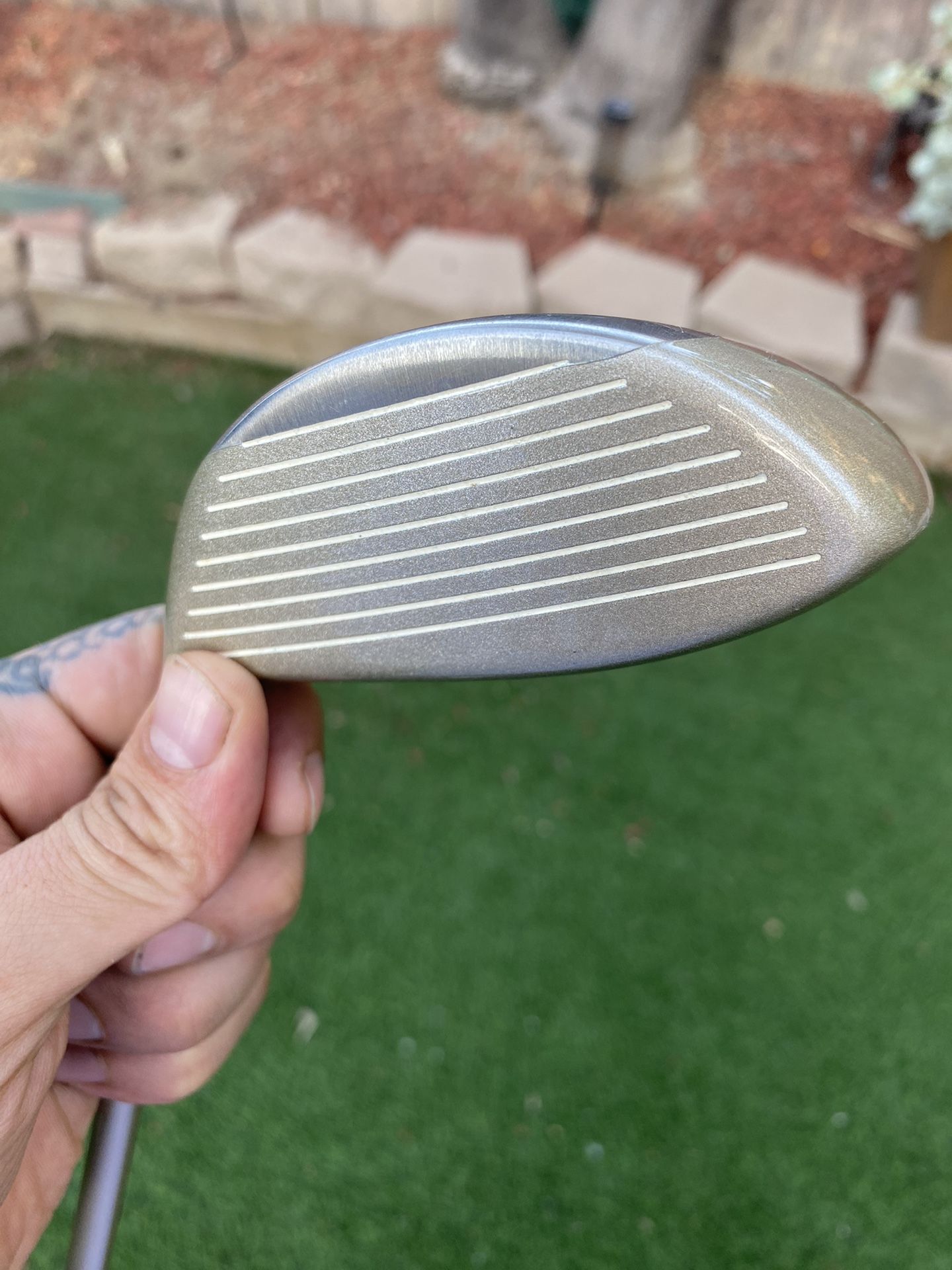 Taylor made Men’s Driver Super Clean With Head Cover!