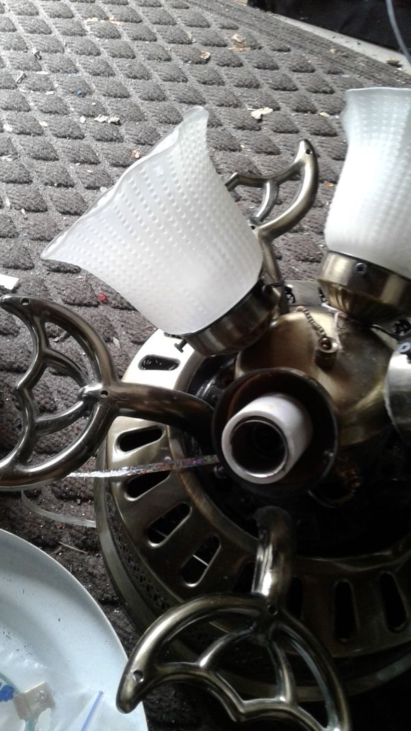 Ceiling Fan As Is For Parts Fix Or Wver Home Garden In Ceiling Fan As Is For Parts Fix Or Wver Home Garden In Houston Tx Offerup