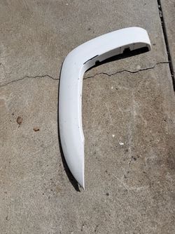 2005-2015 Tacoma fender flare driver