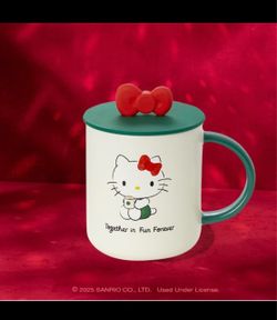 Starbucks collabs hello kitty snoopy
