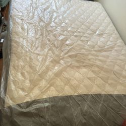 Queen Mattress And Box Spring