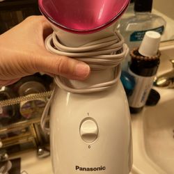 Panasonic Facial Steamer 