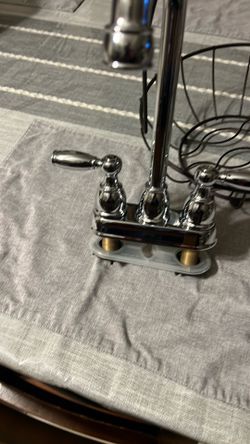 Delta bar faucet (brass constructed ) chrome