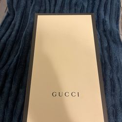 Gucci Slides (11)
