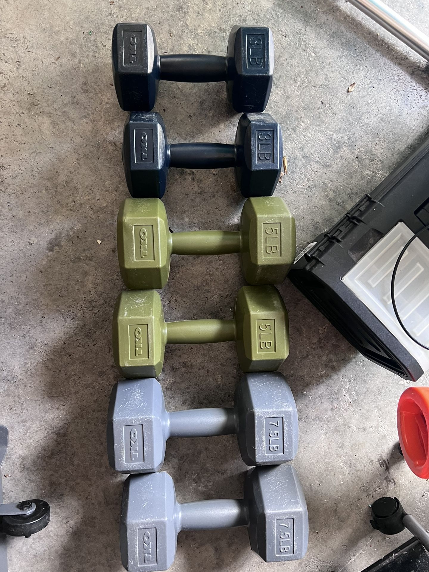 Set of dumbbells