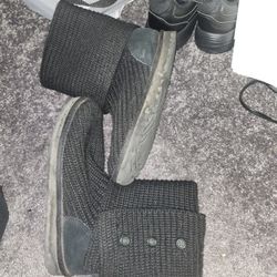 UGG Classic Cardy Black Boots Size 8