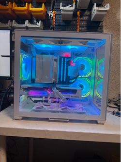 Brand New Gaming PC Build - AMD Ryzen 7 - 7700X + AMD RX 9060XT 16 Gbs