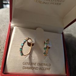 GENUINE EMERALD AND DIAMOND  EARRINGS 