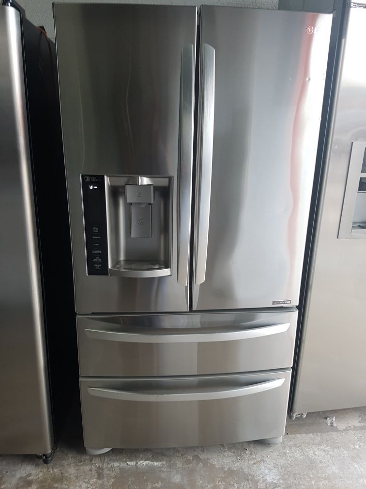 French door refrigerator