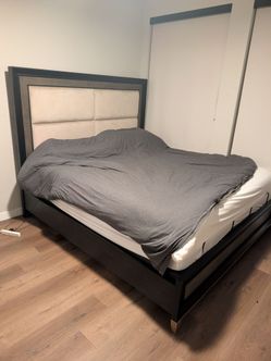 King size bed