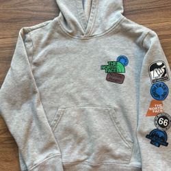 North face  hoodie size 5/6 Boys