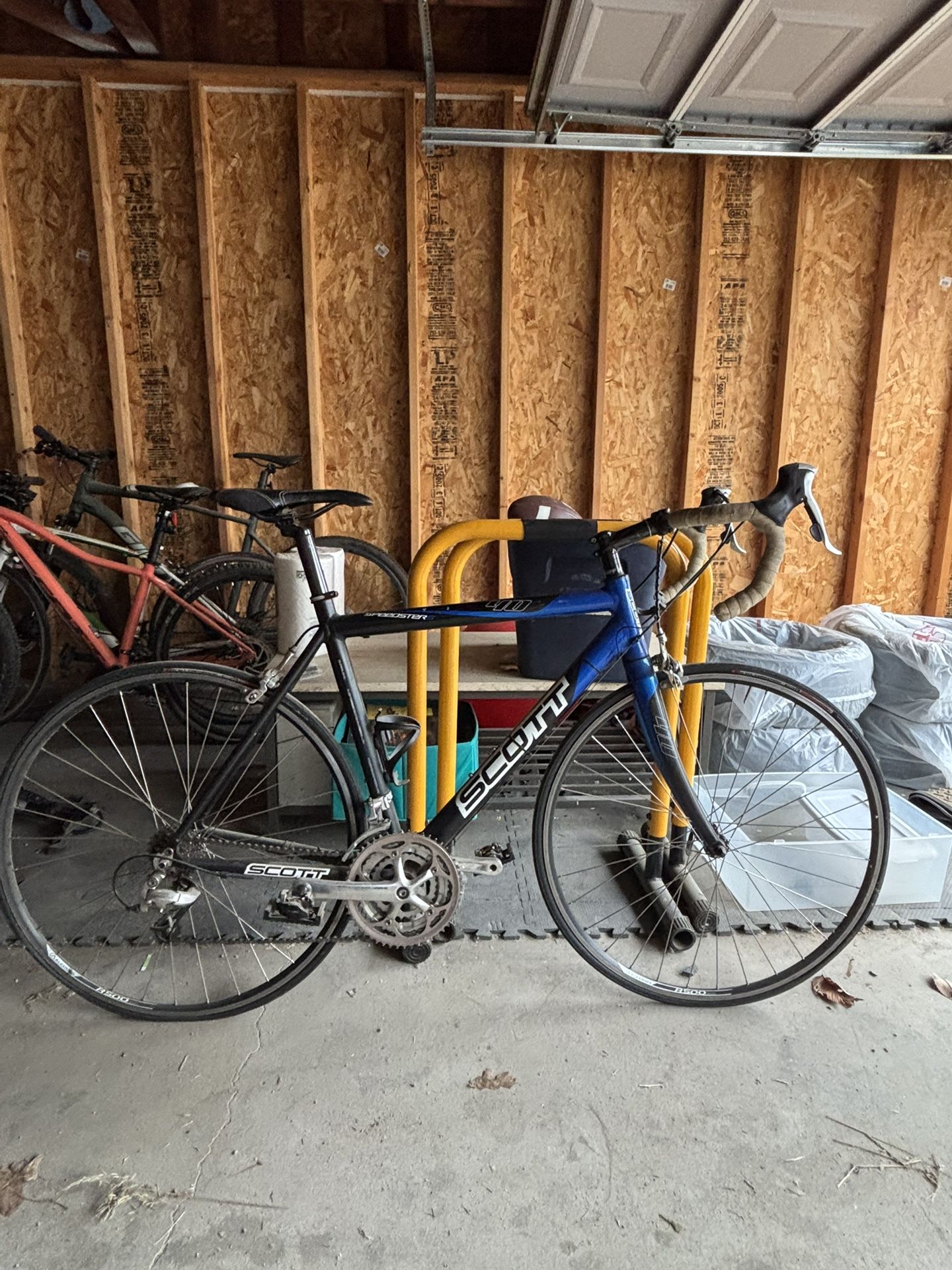 Scott Speedster S40 Road Bike