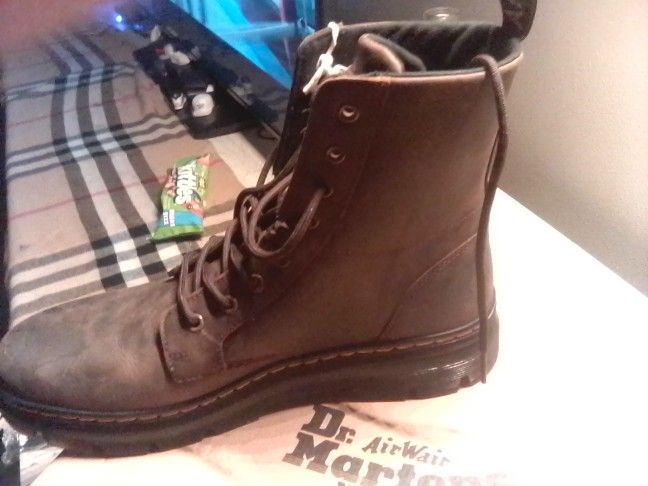 DR. Martens AirWair