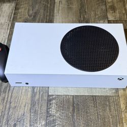 Xbox S Bundle