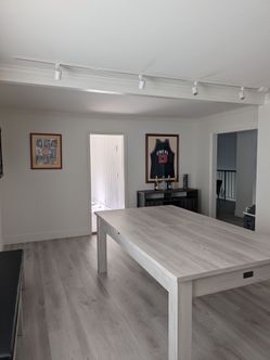 8ft 3-1 pool table