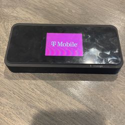 Inseego 5G MiFi M2000 Mobile Hotspot