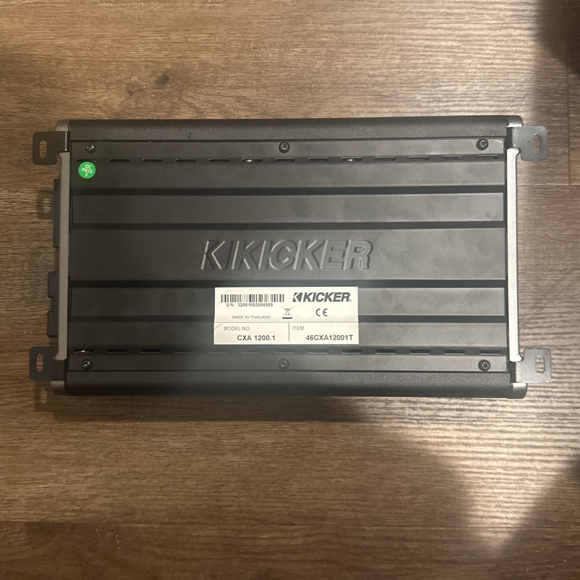 Kicker CXA1200.1