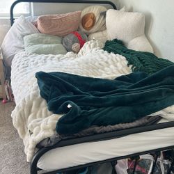 Full Size Wrought Iron Bed Frame & Mattress