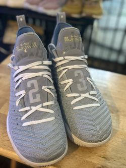 Nike LeBron 16 MPLS Lakers