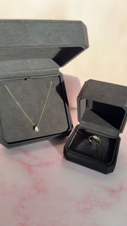 Pear Diamond Set – Perfect Gift or Everyday Glow