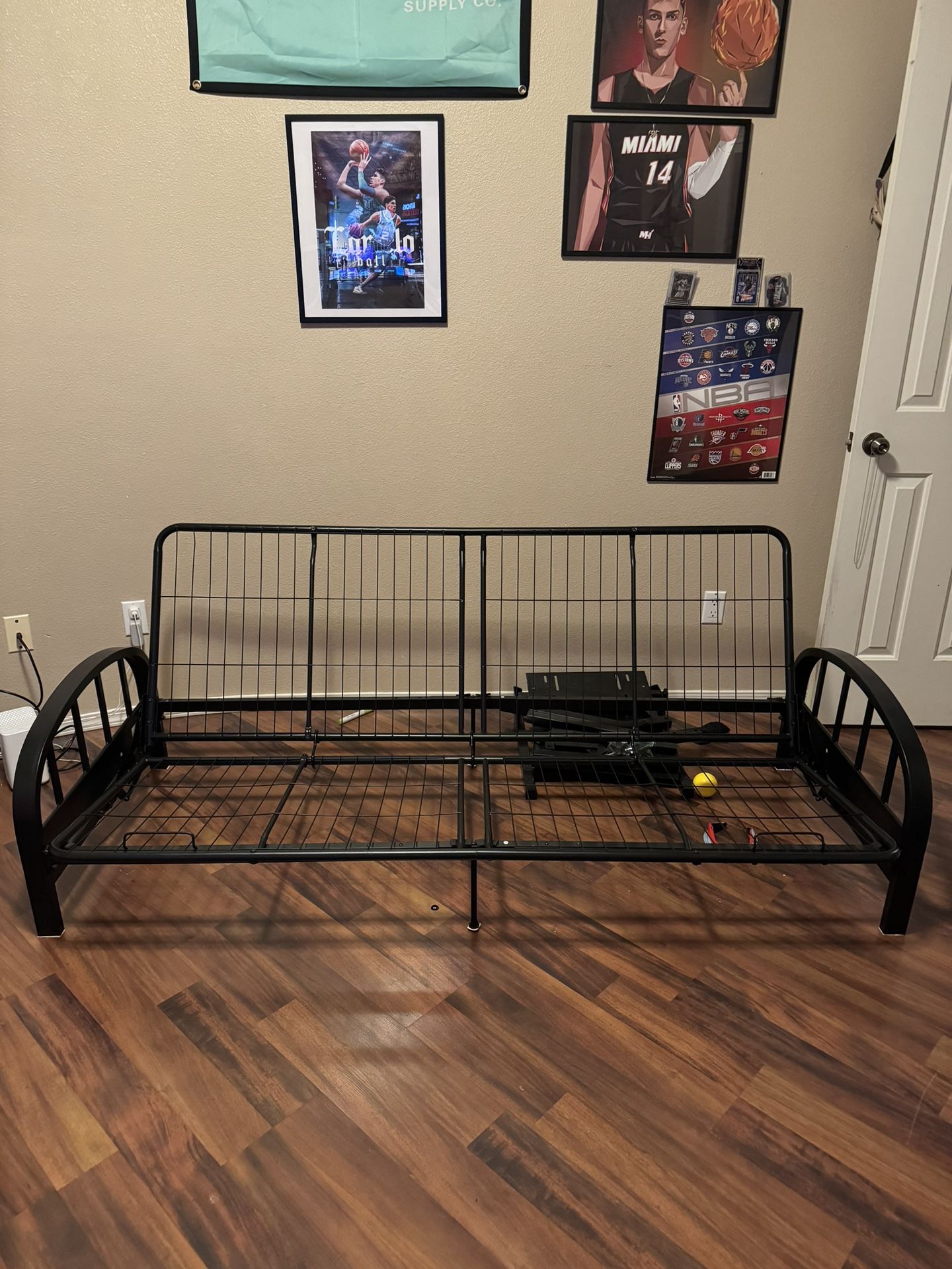 Futon Frame And Memory Foam Mattress (full)