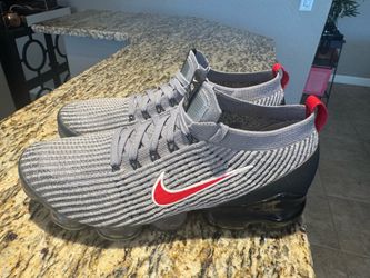 Air VaporMax Flyknit 3 particle grey