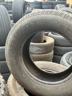 SET DE llantas usadas GOODYEAR 265 60 17