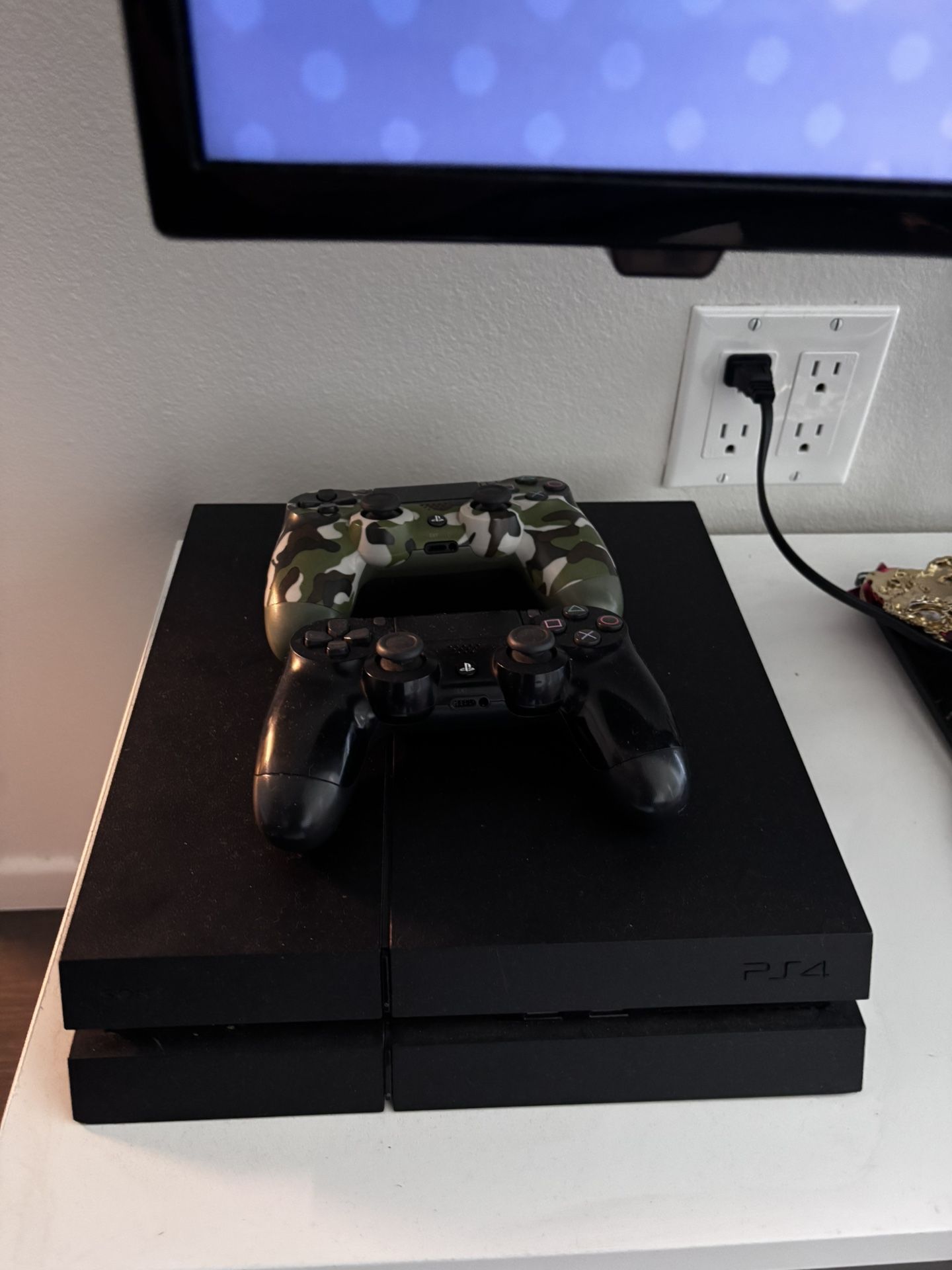 PS 4 Play Station