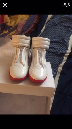 White/red Maison Margielas
