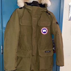 Canada Goose Men's Expedition Parka - Military Green - Large