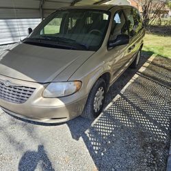 2003 Chrysler Voyager Ls