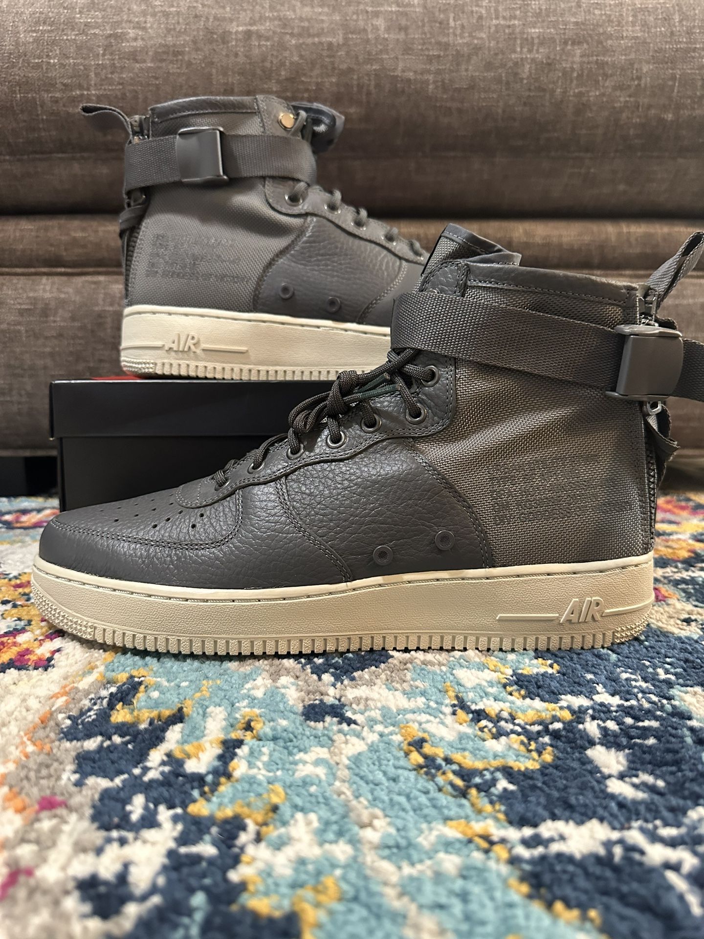Nike sf air force 1 mid dark grey 2025