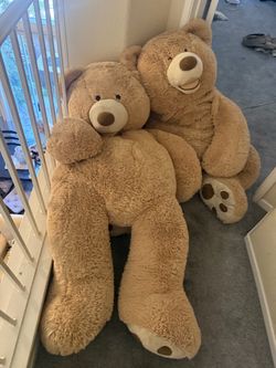 Two 5ft giant teddy bears $30 for pair