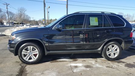 Don't get stuck!! BMW X5 AWD w/ DVD