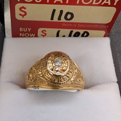 14k Gold Class Ring