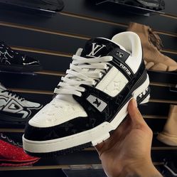 Shoes (LV)