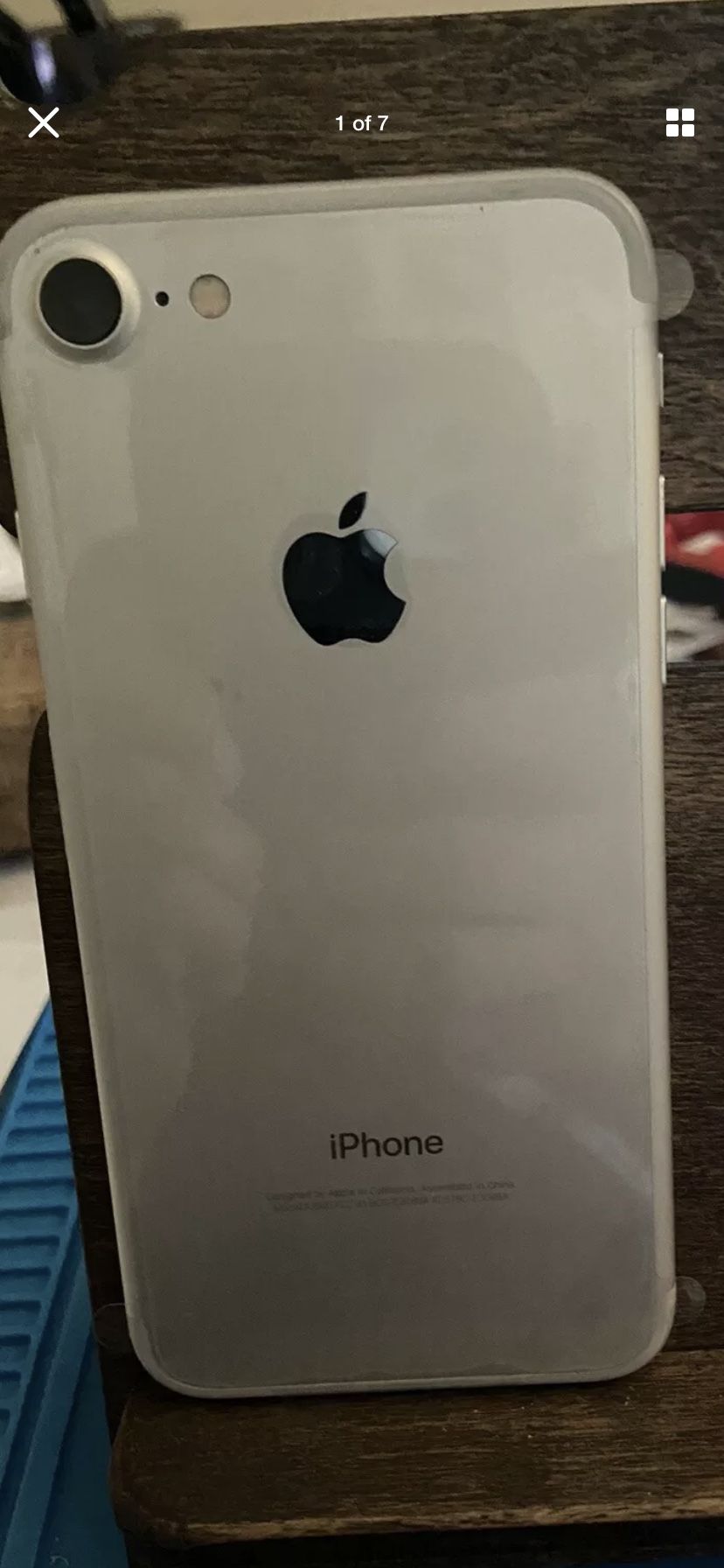 iPhone 7 unlocked- OPEN BOX/ NEW- silver- 32 gb