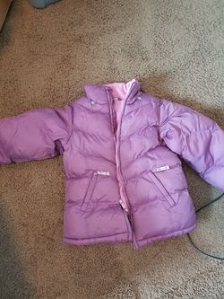 Girls oshkosh jacket size M 5/6