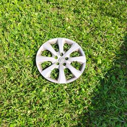1- Toyota 16" Hubcap