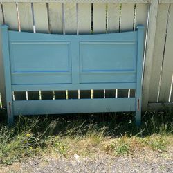 Shabby Chic Halcyon Blue Queen Bed Frame