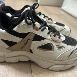 Steve Madden Women’s Sneakers 