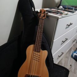Kala Hutch Hutchinson Signature U-Bass Acoustic-electric Bass Guitar - Natura
